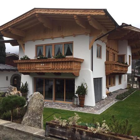 Das Enzian Aschau Im Zillertal Dış mekan fotoğraf